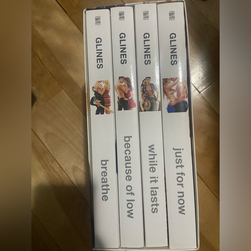 The Sea Breeze Collection books
